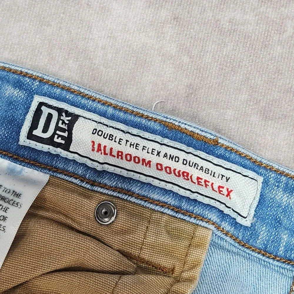 Duluth Trading Co Mens Ballroom Doubleflex Slim Fit Light Wash Jeans 40x30